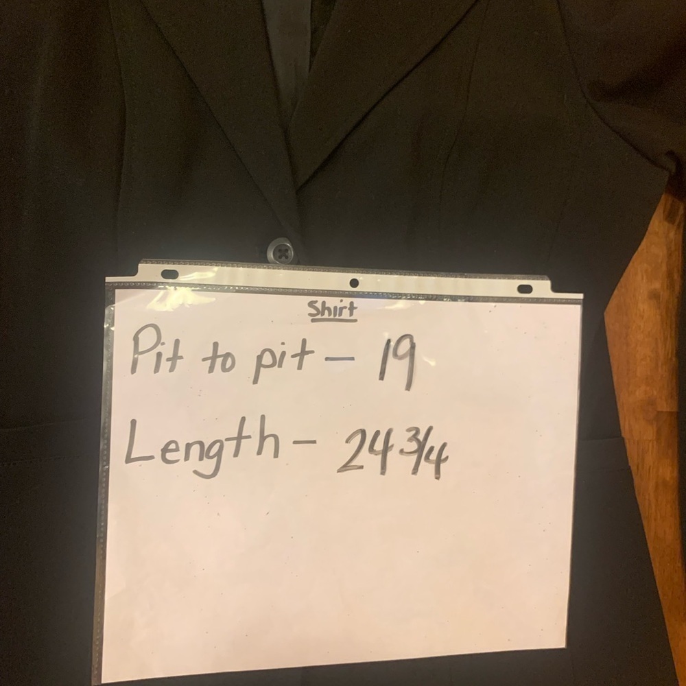 Rafaella blazer size 10 Black jacket 2 button Pockets thin shoulder pads - Picture 4 of 8
